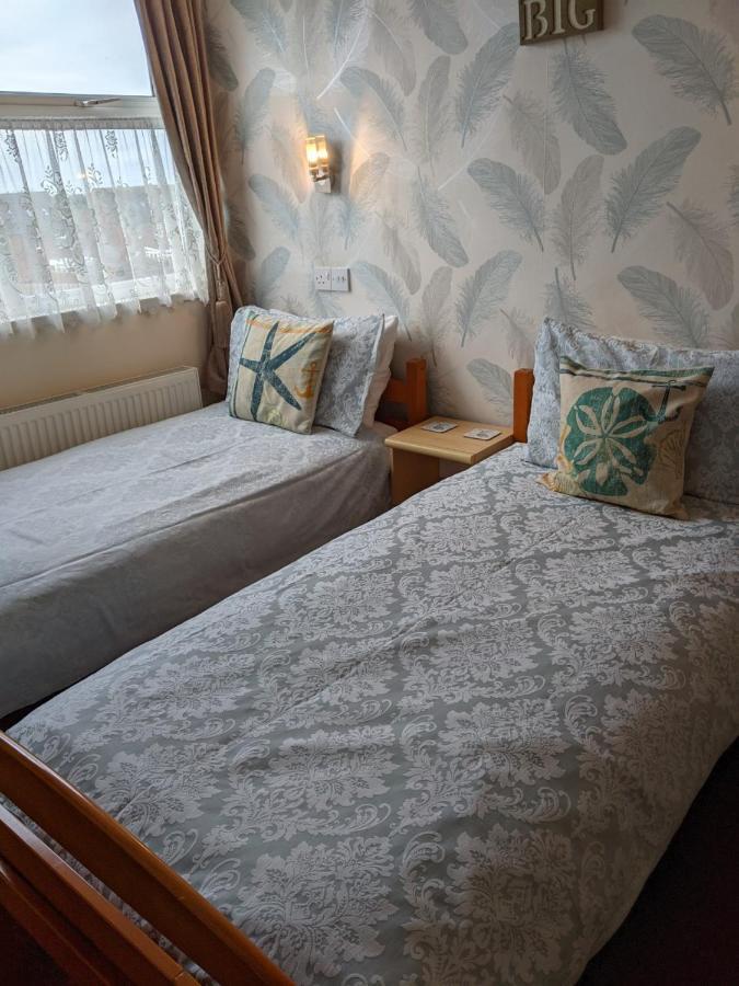 Cleasewood Guest House Грейт-Ярмут Экстерьер фото